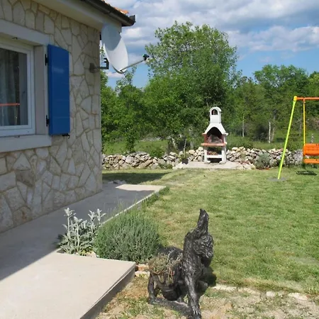 House With A Parking Space Nska - Krk - 25084 بيت للعطل *